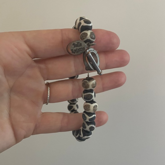 Bella Ruiz Tibetan Dzi Bead Bracelet Toggle‎ Closure Casual Boho Chic - Picture 2 of 4